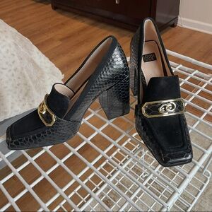 Louise et Cie Black and Gold Textured loafer Heels